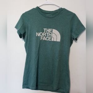 The North Face Standard Fit Women's Small Sage short Sleeve T Shirt